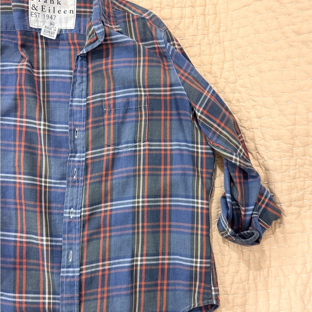 Frank & Eileen “Eileen” Navy and Red Plaid flannel button up Shirt
